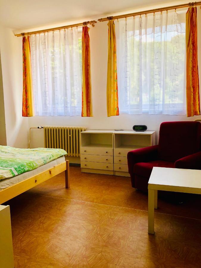 Penzion Horska Chata Svetla Tanvald Kültér fotó